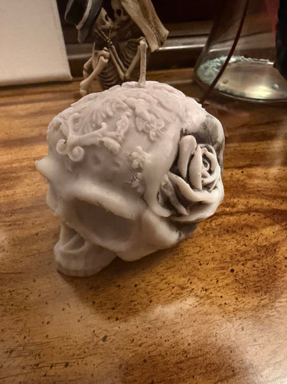 Seasonal Skull & Roses Candle